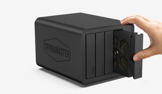 TerraMaster lanza el NAS F4-212 de 4 bahías para hogares multimedia y copias de seguridad de alta velocidad
