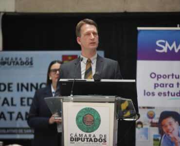 Un nuevo futuro para la educación en México: SMART Technologies impulsa la transformación digital educativa