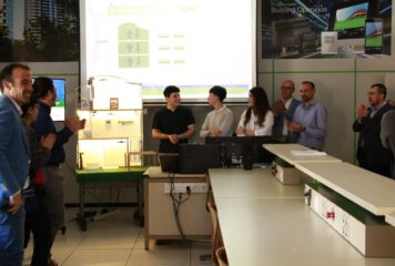 Schneider Electric inaugura su aula formativa en el Colegio Salesianos Atocha de Madrid