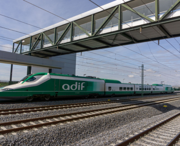 Adif pone en marcha los Premios Corredores 2025
