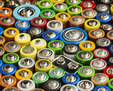 Megacity destaca la importancia de contar con pilas y productos básicos ante posibles apagones eléctricos