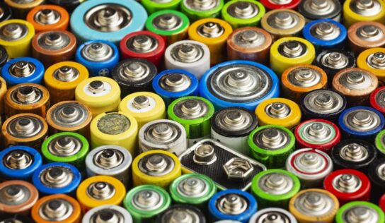 Megacity destaca la importancia de contar con pilas y productos básicos ante posibles apagones eléctricos