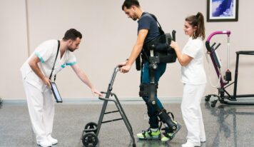 La neurorrehabilitación robótica permite preservar la movilidad y la autonomía en personas con ELA