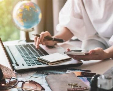 El 47% de los españoles ya utiliza la IA para planificar sus vacaciones, según Allianz Partners