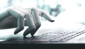 La IA generativa ya permite a las empresas detectar de forma automática los problemas emocionales de sus trabajadores sin invadir su privacidad