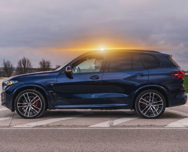 Ryme Automotive lanza su baliza V16 conectada con geolocalización gratuita hasta 2040