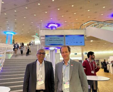 Una biotecnológica europea y una fundación india presentan el primer compuesto para dengue diseñado con IA