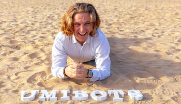 La startup disruptiva Umibots y FCC optimizan la limpieza de playas con los robots inteligentes ‘UmiBeach’