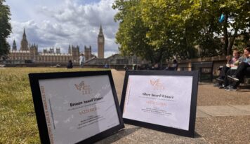 Lazza Global triunfa en Londres con doble premio a su IA financiera