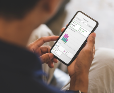 Schneider Electric lanza nuevas funciones de gestión energética doméstica, mejorada por la IA, en su aplicación Wiser Home