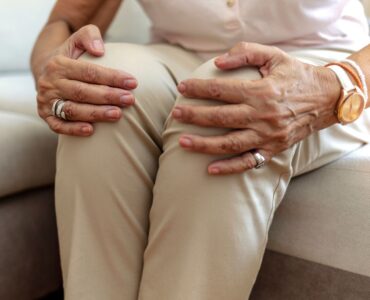 «Cada paciente es único, adaptamos la cirugía para recuperar movimiento y bienestar», doctor Andrés Borja Jara, especialista en Traumatología y Cirugía Ortopédica del Hospital Quirónsalud Vitoria