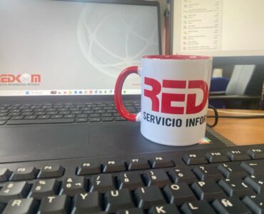 Redkom Computers SL celebra 30 años al servicio de la innovación y la seguridad tecnológica empresarial