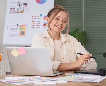 Formación Universitaria impulsa la formación online para el Título Oficial de Técnico Superior en Desarrollo de Aplicaciones Web