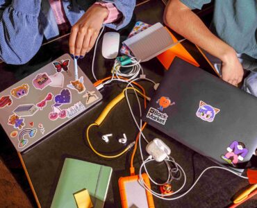 El 58% de los españoles comprará tecnología en el Black Friday, pero solo el 25% adquirirá el último modelo