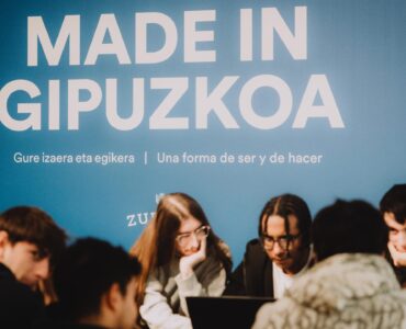 CYBERFRONT reúne en Anoeta a jóvenes y emprendedores en una segunda jornada práctica que refuerza la apuesta de Donostia por la ciberseguridad