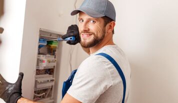 Formación Universitaria refuerza su oferta formativa con el preparatorio de Técnico Superior en Sistemas Electrotécnicos y Automatizados