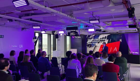 La abogacía entra en una nueva era en la que LegalTech y LegalOps redefinen los procesos y la toma de decisiones