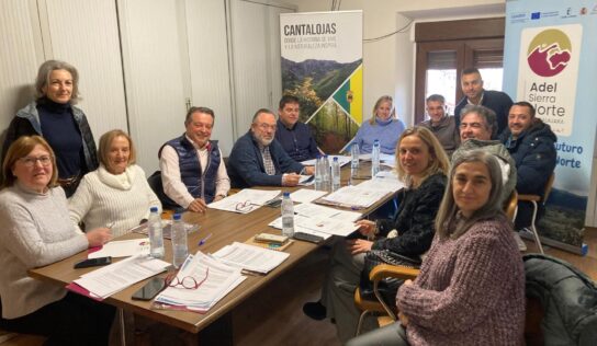 ADEL solicita soluciones urgentes a los cortes de luz e internet tras celebrar su Junta en Cantalojas