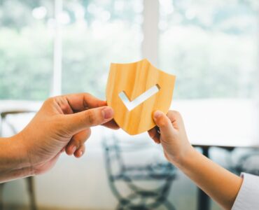 Cinco propósitos financieros para empezar el año sin comprometer la identidad digital, según Oney