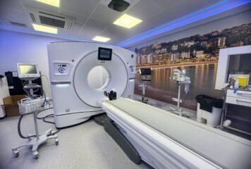 Policlínica Gipuzkoa incorpora un TAC con inteligencia artificial que reduce un 40% la radiación