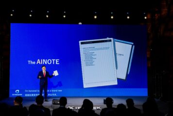 iFLYTEK presenta AINOTE 2, la tablet de tinta electrónica con IA más delgada del mundo, en MWC26