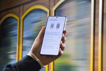 La nueva ansiedad digital: 8 de cada 10 españoles temen que alguien mire su pantalla en público