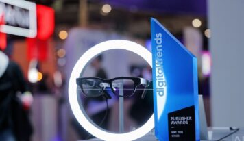 iFLYTEK presenta a nivel global sus nuevas gafas con IA y el AI Interpret Mic en MWC26