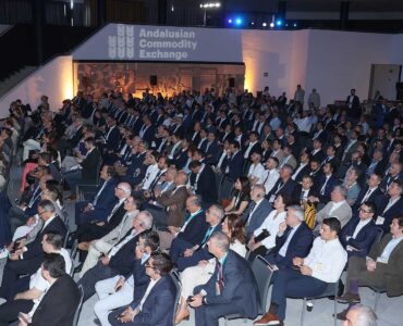 Sevilla reúne a los líderes del mundo del cereal para analizar el impacto geopolítico y el alza de costes