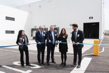 XCharge anuncia su primera planta europea de ensamblaje en España reforzando la electromovilidad en Europa