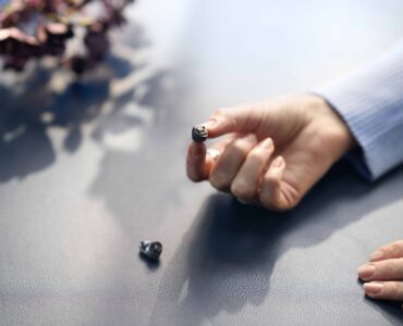 ReSound amplía su portfolio en España y Portugal con los nuevos modelos a medida de Savi y una solución SuperPower