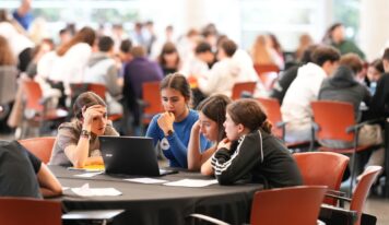 El programa CodeOK acerca el pensamiento computacional a más de 8.700 estudiantes de Euskadi