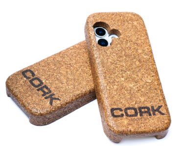 CORK PRO TECH, una funda flotante para evitar la pérdida del móvil en el agua