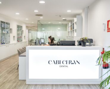 Terrassa gana peso en implantología avanzada con la apuesta quirúrgica de Cabeceran