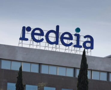 Redeia alcanza la mejor puntuación del sector eléctrico español en los índices europeo y mundial Dow Jones