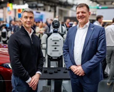 Robots humanoides: Schaeffler forma una alianza estratégica con Hexagon Robotics