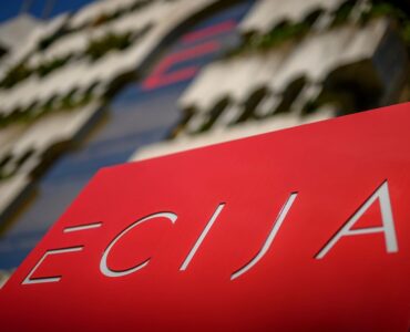 ECIJA, primer despacho de abogados en España en certificar su sistema de gestión de IA con la norma ISO 42001