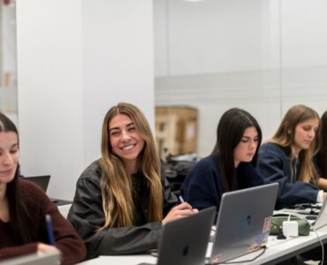 ESERP destina 1,2 millones en becas para la formación en IA, Data, Sostenibilidad y Nuevas Tecnologías