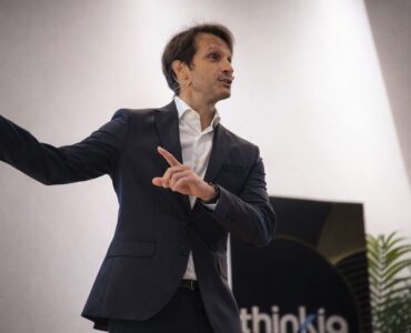Thinkia defiende que el gran reto de la IA empresarial ya no es probar herramientas, sino hacerlas escalar