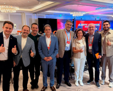 Andrés Farrugia fortalece la transformación digital de Caja de Ahorros con nuevas tendencias tecnológicas