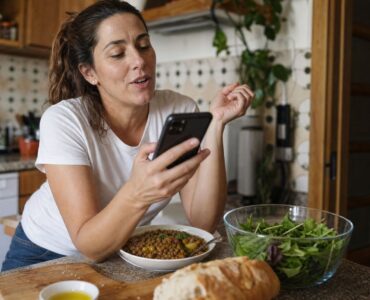 Nace lutrAI, la app española que registra lo que se come hablando y sigue el plan del nutricionista