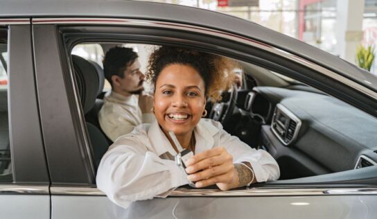 Una inteligencia artificial ya calcula el renting de coche más barato del mercado en menos de dos minutos