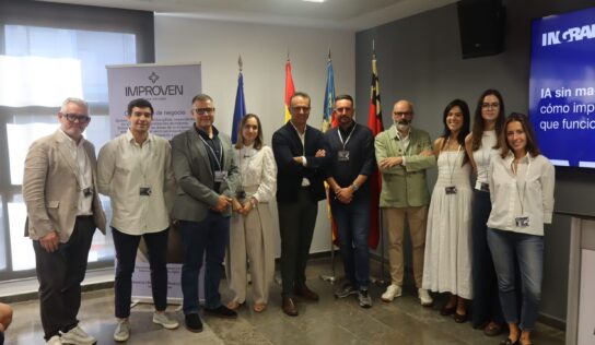 Improven, AWS e Ingram Micro presentan un caso real de IA que reduce los errores en la gestión de pedidos